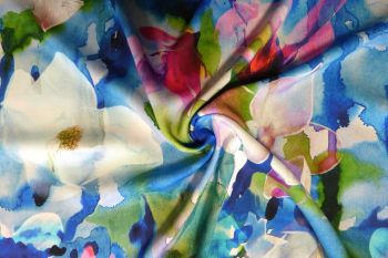 Exclusive Bold Blooms - Blue - Mabelle Lawn