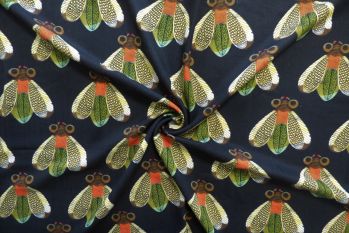 Beauty And The Bee - Chloe Chambray