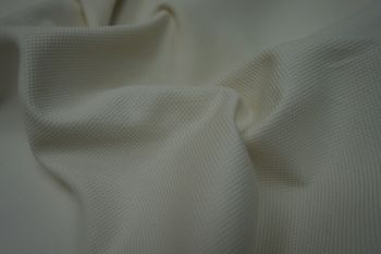 Bissau - Pique Suiting